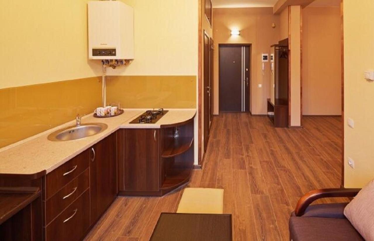 Apartment On Lychakivska 6-A Lvov Exteriér fotografie